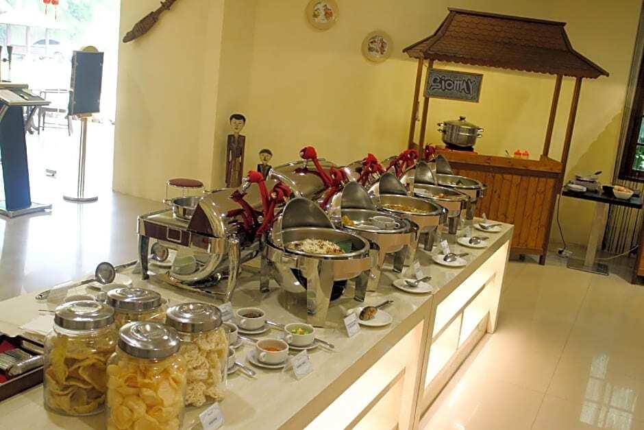 Narita Classic Hotel Tangerang — фото 2