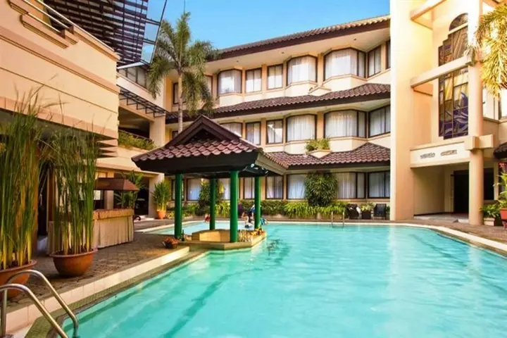 Чиребон: Bentani Hotel & Residence