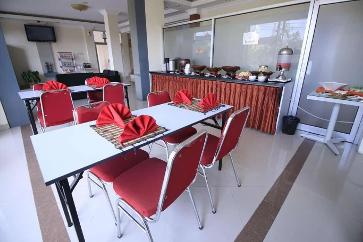 Депок: Hotel Aryuka
