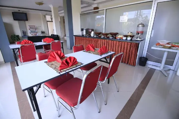 Депок: Hotel Aryuka