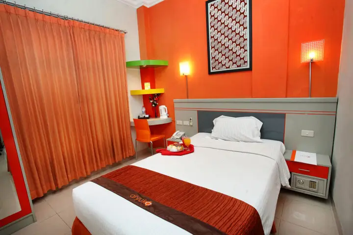 Депок: Hotel Aryuka