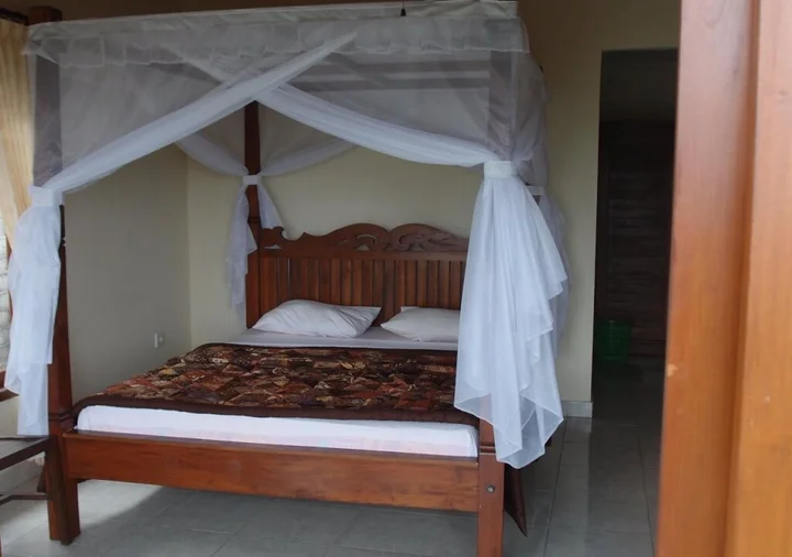 Бунутан: Anugerah Villas