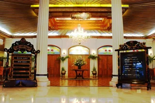 Суракарта: Kusuma Sahid Prince Hotel