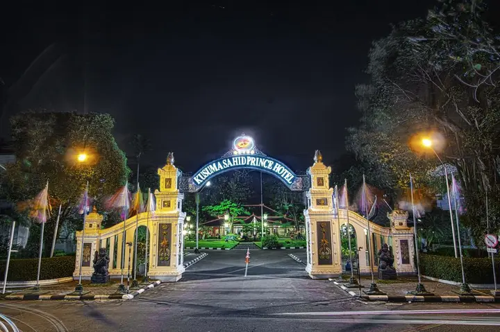 Суракарта: Kusuma Sahid Prince Hotel