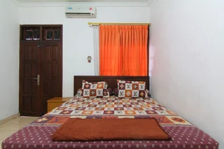 Депок: Sari Homestay