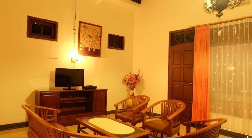 Депок: Sari Homestay