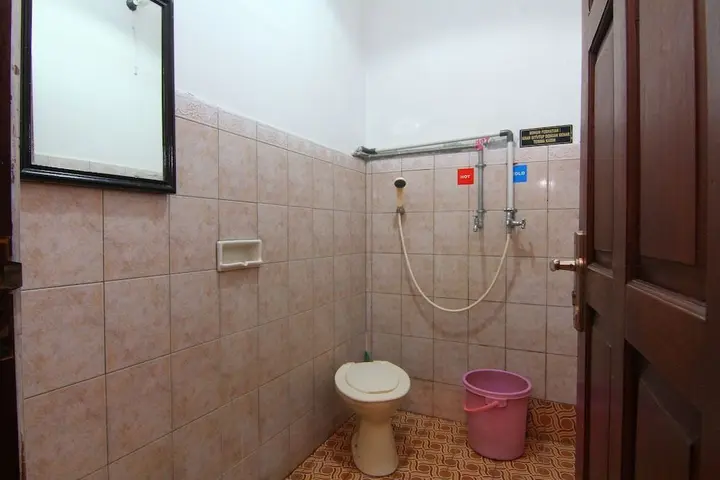 Депок: Sari Homestay