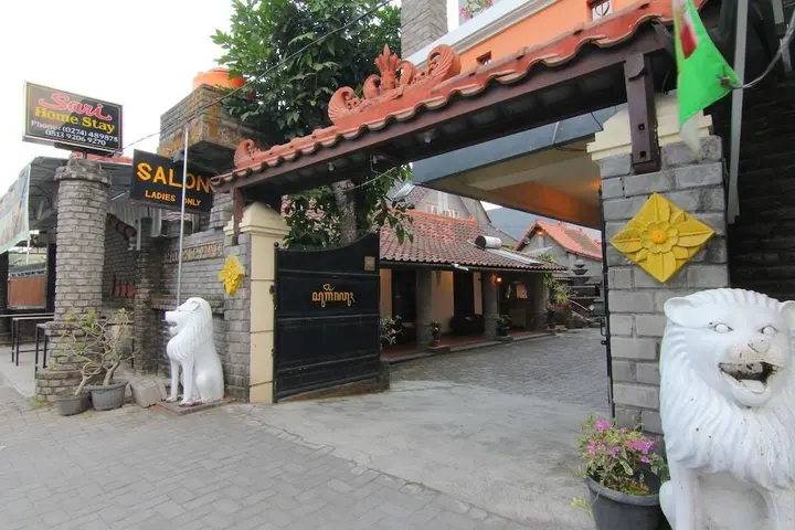Депок: Sari Homestay