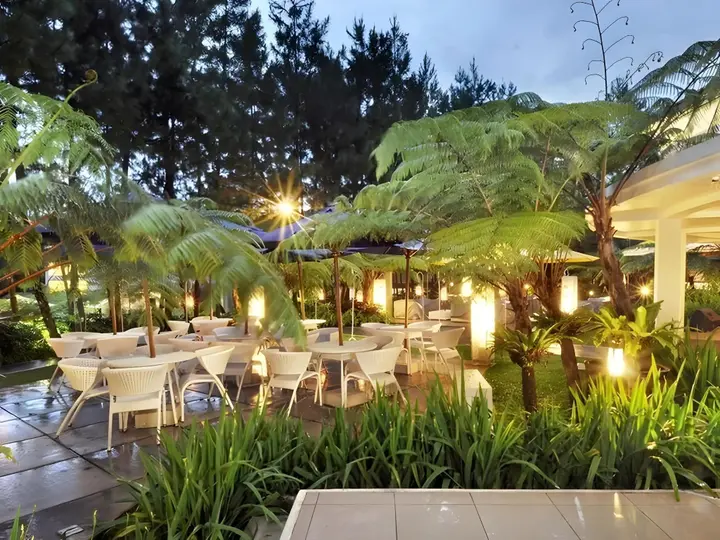 Бандунг: Bumi Bandhawa Hotel