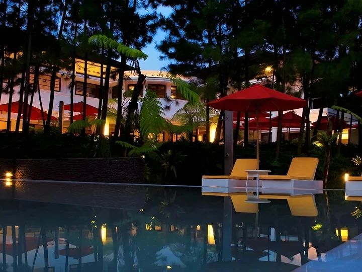 Бандунг: Bumi Bandhawa Hotel