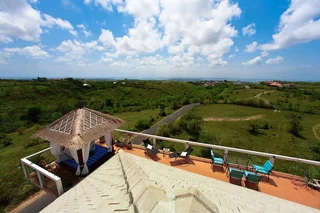 Беноа: Villa Sky House