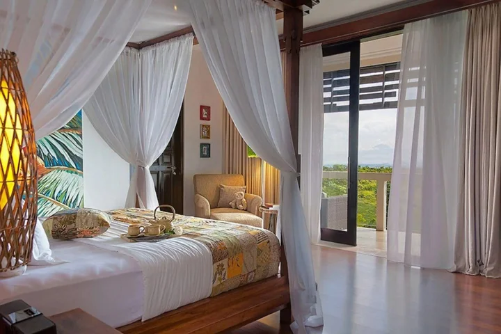 Беноа: Villa Sky House