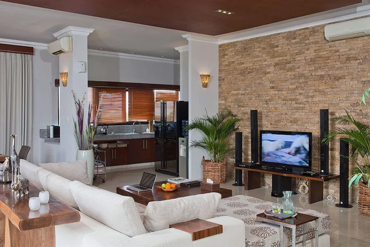 Беноа: Villa Sky House