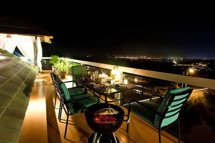 Беноа: Villa Sky House
