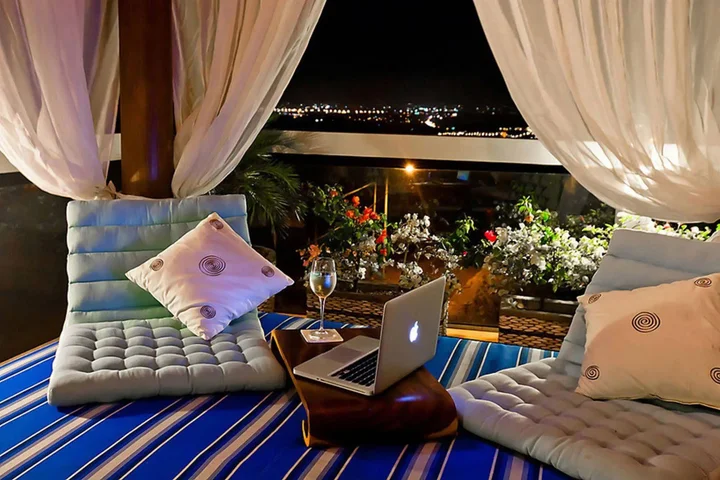 Беноа: Villa Sky House