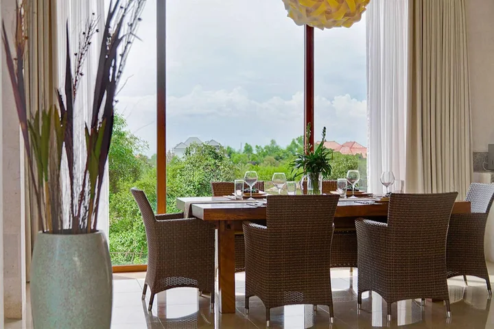 Беноа: Villa Sky House