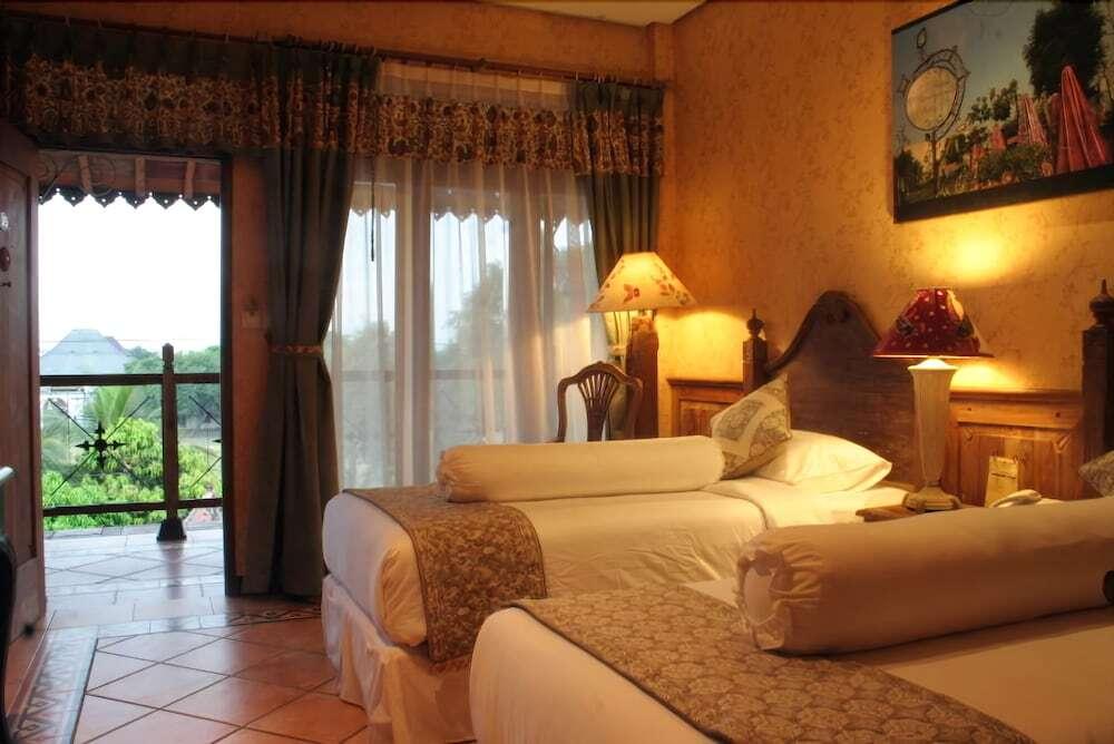 Суракарта: Omah Sinten Heritage Hotel & Resto