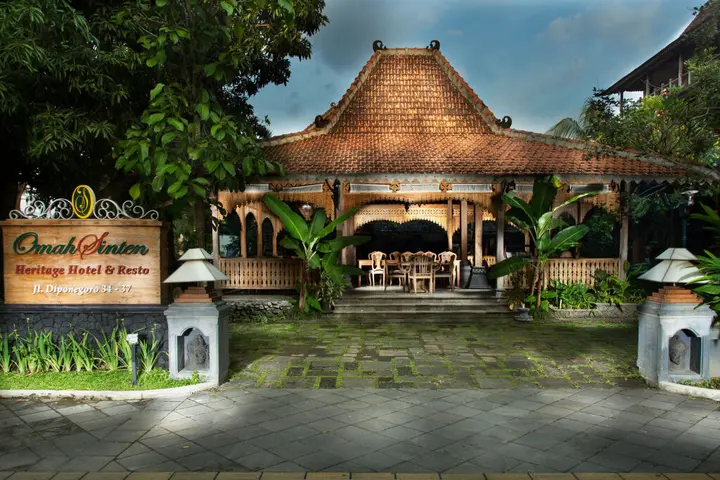 Суракарта: Omah Sinten Heritage Hotel & Resto