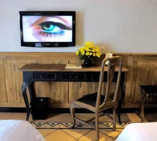 Суракарта: Omah Sinten Heritage Hotel & Resto
