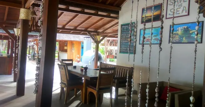 Гили-Мено: Biru Meno Beach Bungalows