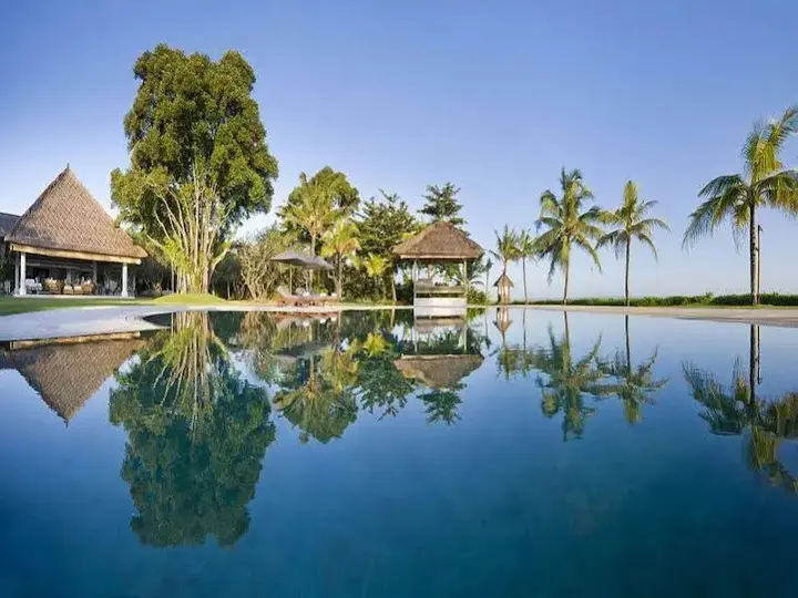 Чангу: Villa Atas Ombak