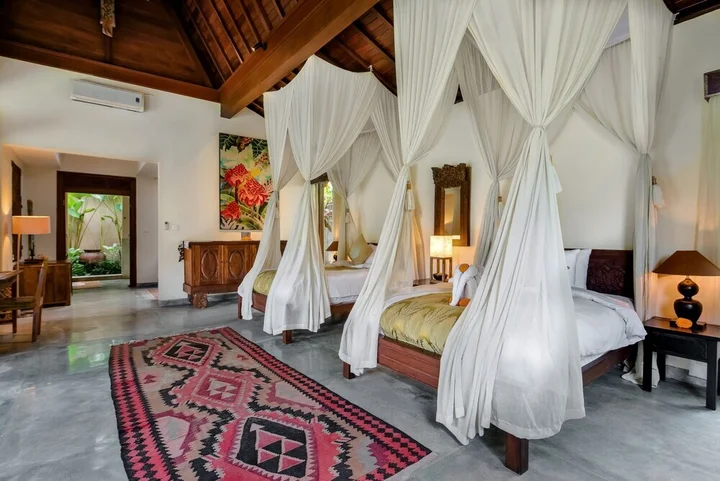 Паянган: Villa Bodhi