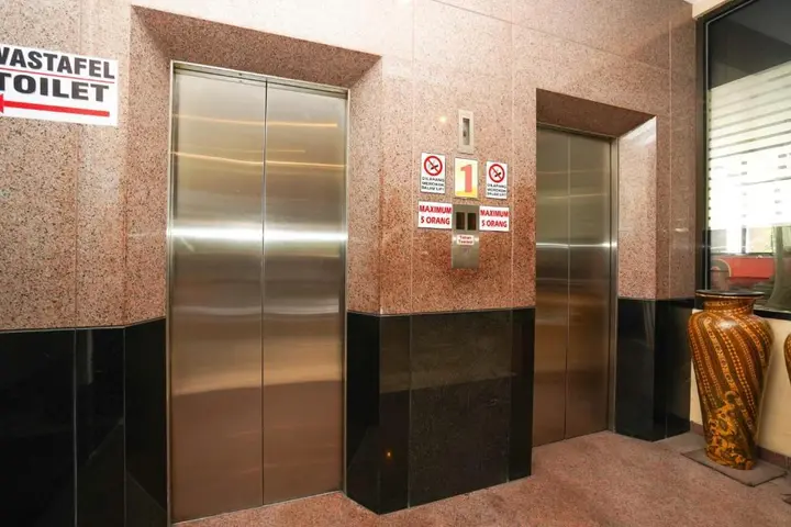 Сурабая: Avi Hotel Surabaya