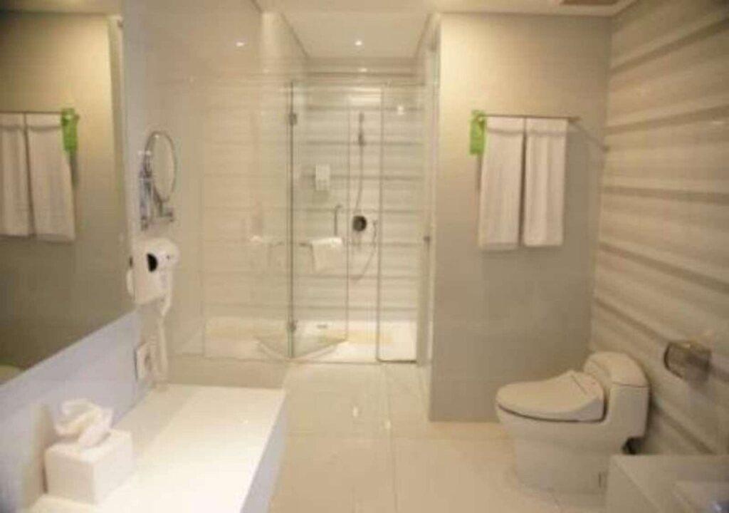 Сурабая: Mercure Surabaya Manyar