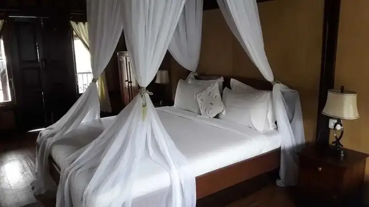 carousel image 2