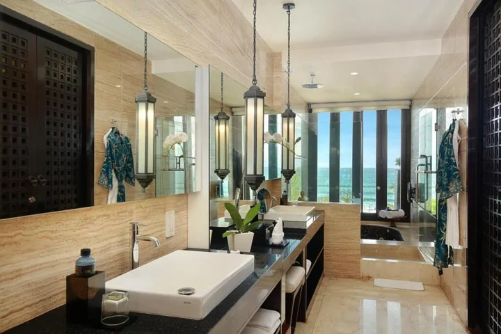 Кута: The Seminyak Beach Resort & Spa