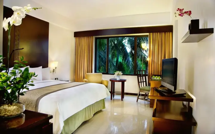 Тангеранг: Aryaduta Lippo Village