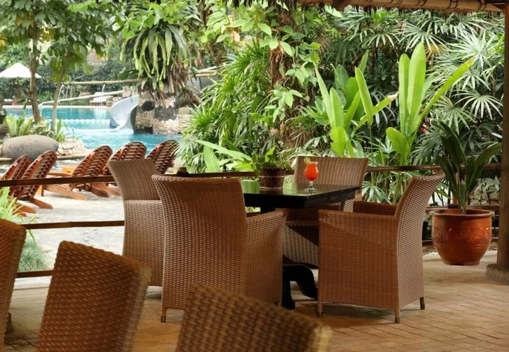 Тангеранг: Aryaduta Lippo Village