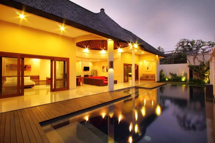 Керобокан: Oval Villa Bali