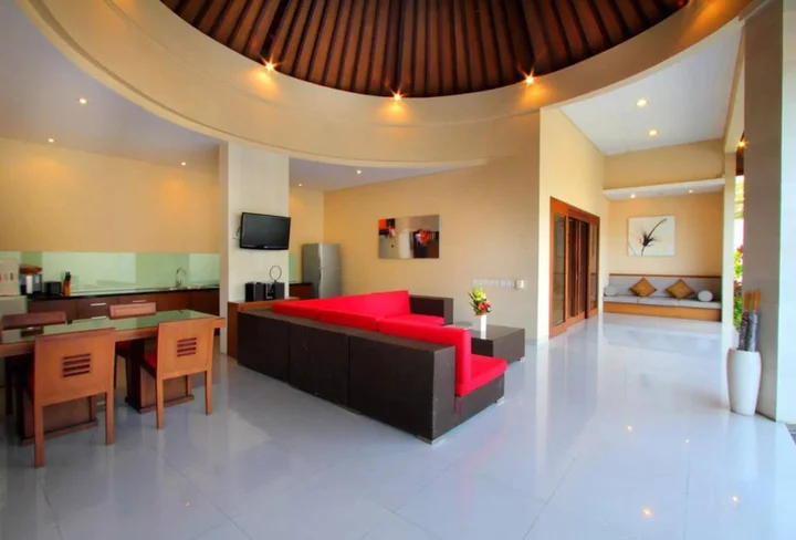 Керобокан: Oval Villa Bali