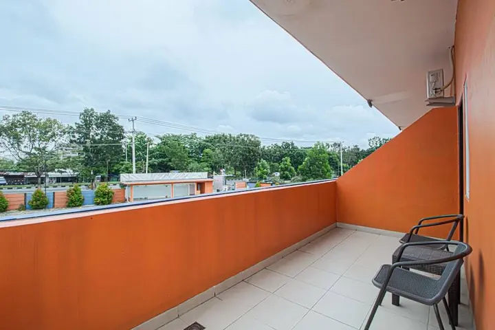 Пеканбару: Aziza Pekanbaru