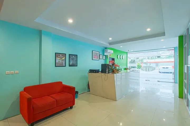 Пеканбару: Aziza Pekanbaru