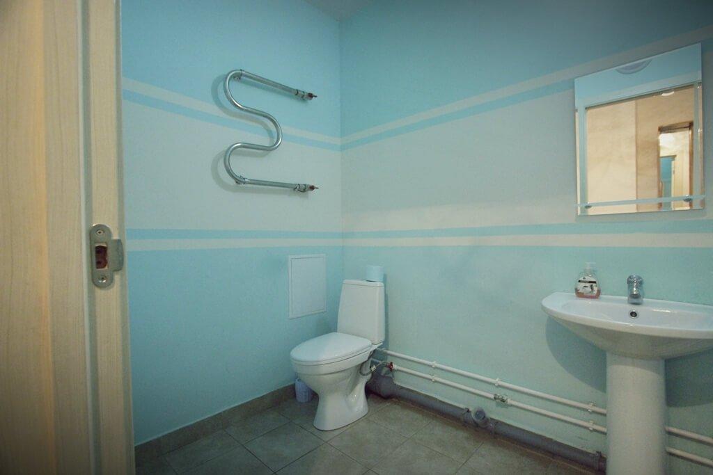 Красноярск: Posutochno Na Vzletnoy Apartments