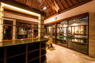 Керобокан: Bugan Villas