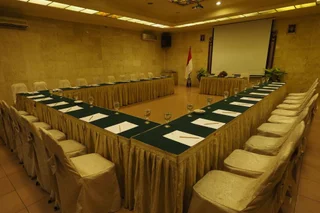 Суракарта: Hotel Indah Palace Solo