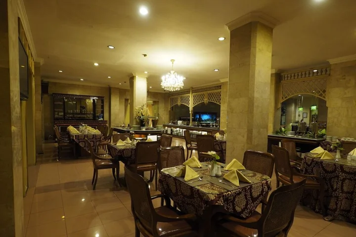 Суракарта: Hotel Indah Palace Solo