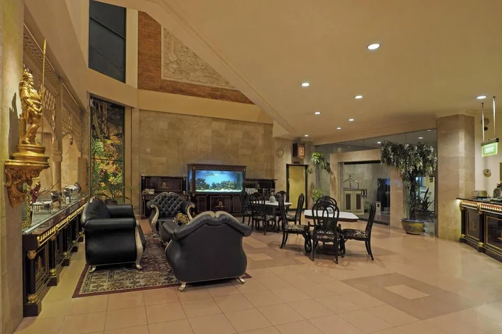 Суракарта: Hotel Indah Palace Solo