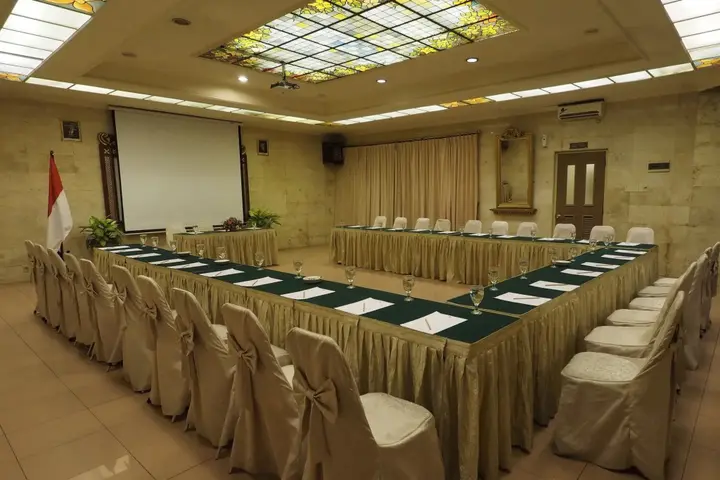 Суракарта: Hotel Indah Palace Solo
