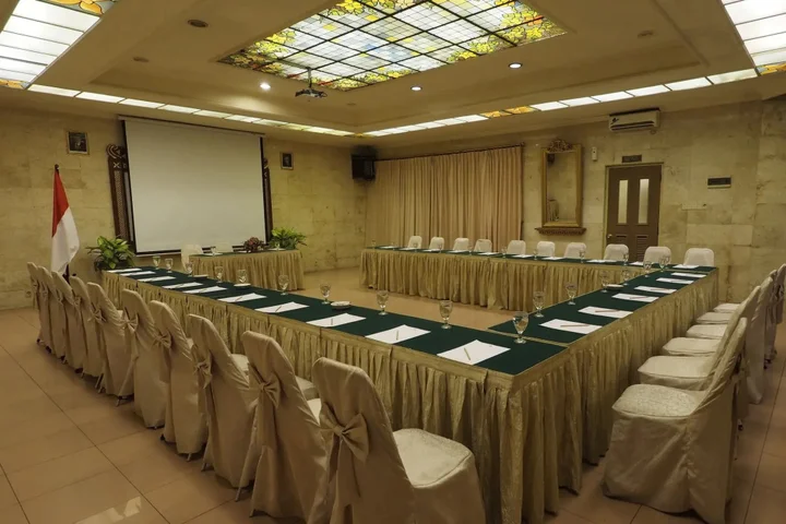 Суракарта: Hotel Indah Palace Solo