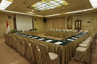 Суракарта: Hotel Indah Palace Solo