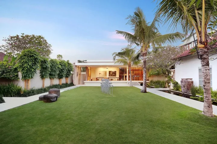 Кута: Uma Sapna Seminyak
