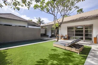 Кута: Uma Sapna Seminyak