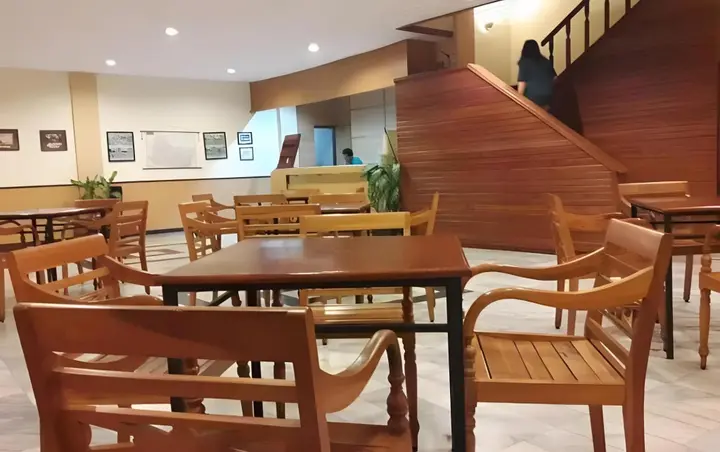Бандунг: Hotel Augusta Bandung