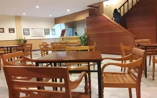 Бандунг: Hotel Augusta Bandung