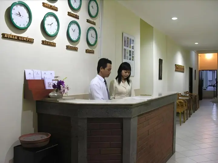 Бандунг: Hotel Augusta Bandung
