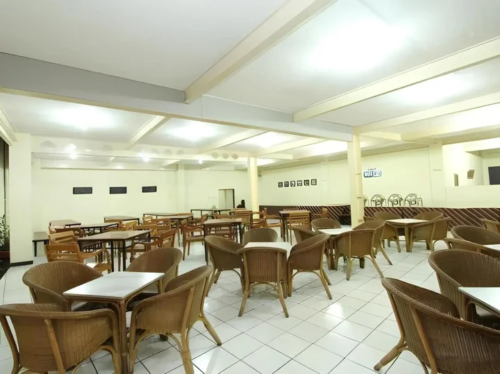 Бандунг: Hotel Augusta Bandung